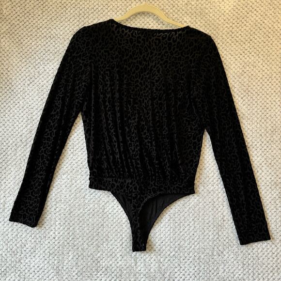 Express Top XS Black Leopard Burn Out Velvet Bodysuit Plunge V-Neck Bodysuit - Picture 5 of 11